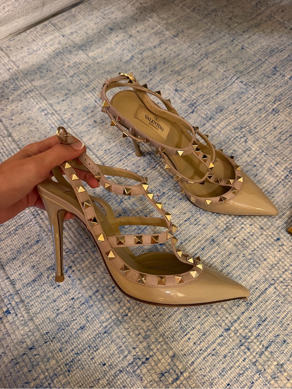 Valentino Nude Patent Leather Rockstud Pointed-Toe Slingback Heels - Picture 2 of 6